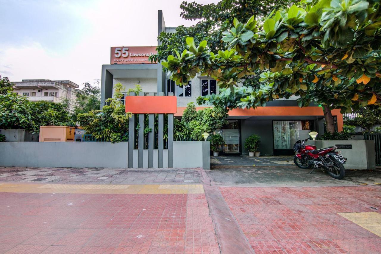 Oyo Hotel 55 Lawsons Bay Jalāripeta Exterior foto